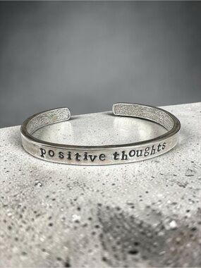 💖 Alisa Michelle “Positive Thoughts” Cuff Bracelet 💖